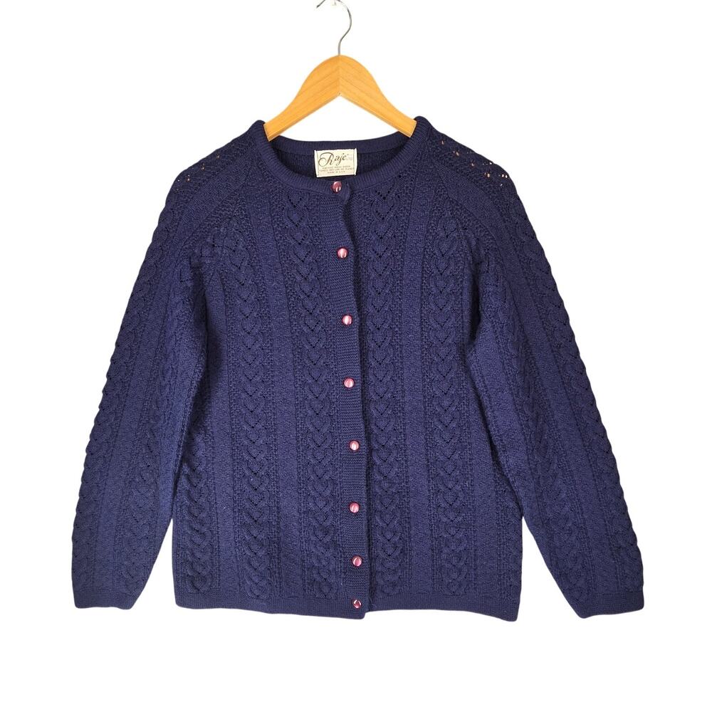 RAJE LTD VINTAGE NAVY CABLE KNIT CARDIGAN – WOMEN’S MEDIUM – PINK PEARL BOTTONS
